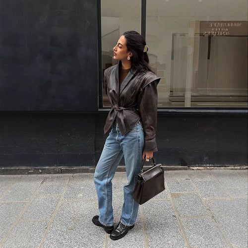 Damen Elegante Kunstlederjacke mit tailliertem Schnitt und breitem Kragen Drune