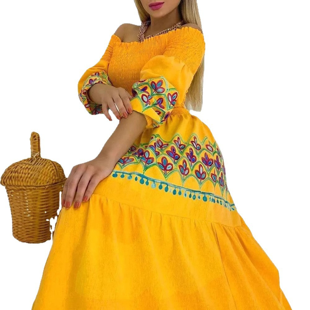 Damen Boho-Maxikleid mit schulterfreiem Design und verspieltem Stickereidetail Drune
