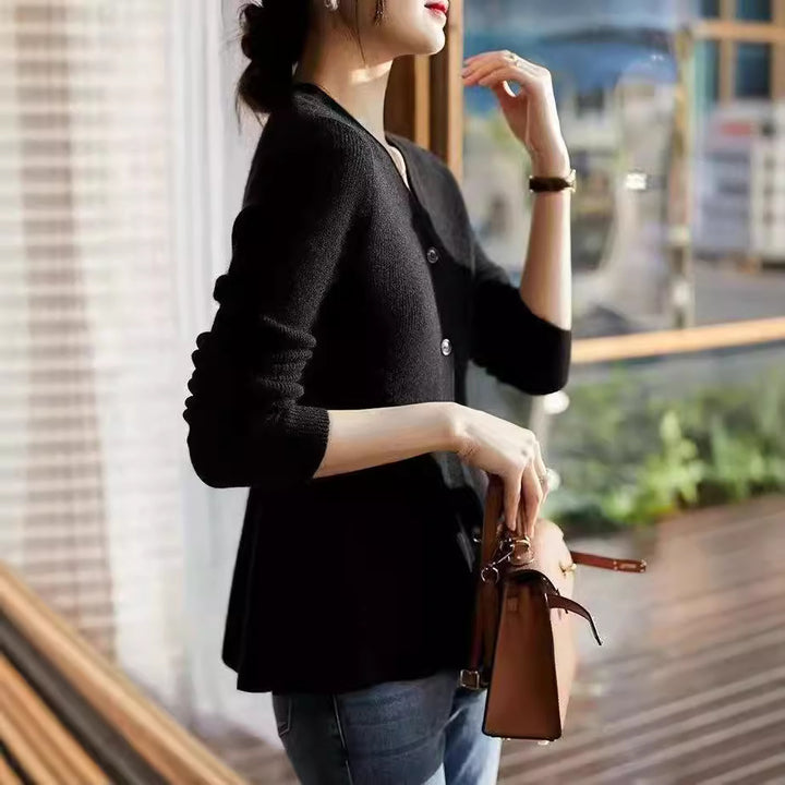 Damen Strickjacke mit schmeichelndem Schnitt und feiner Rippenstruktur Drune