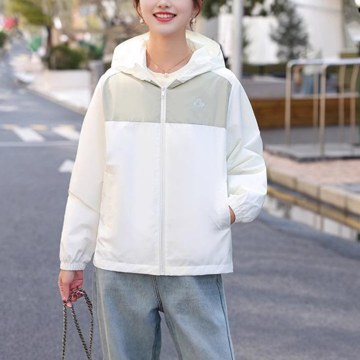 Damen leichte Übergangsjacke mit praktischem Kapuzen-Design Drune