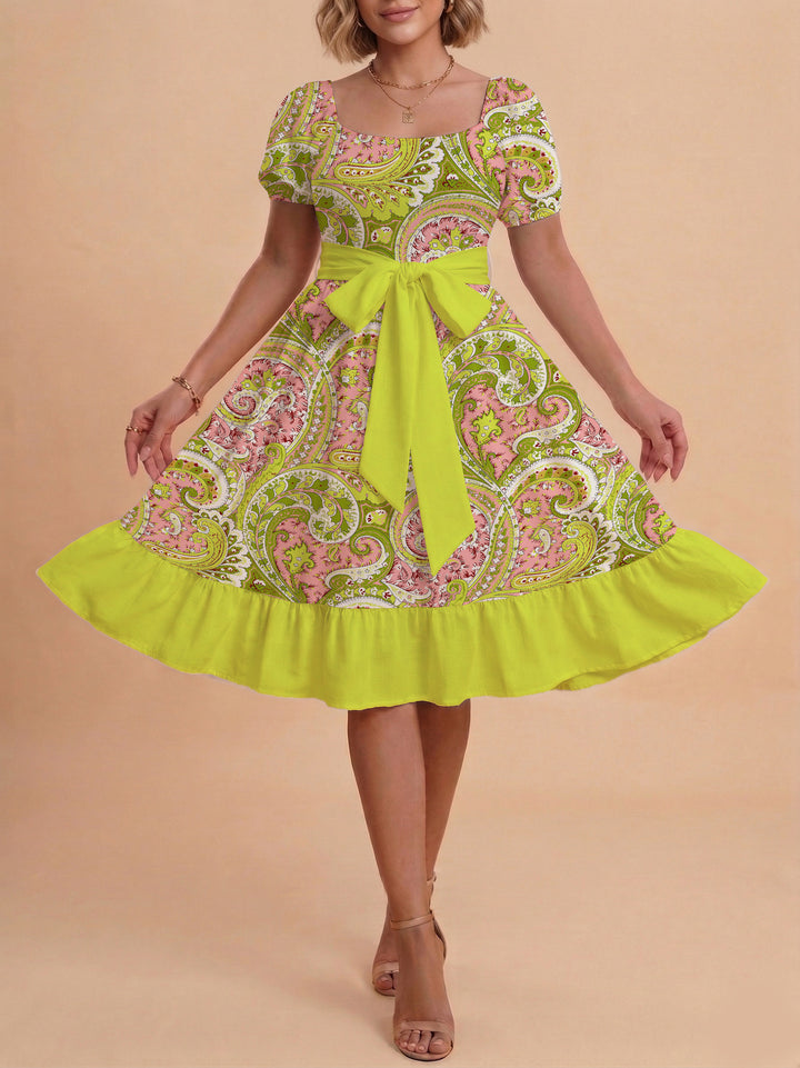 Damen modernes Blumenkleid mit elegantem Taillengürtel und asymmetrischem Saum Drune