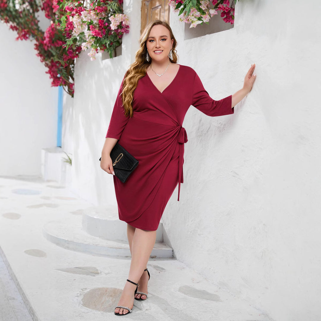 Damen Elegantes Wickelkleid mit tailliertem Design und dreiviertel Ärmeln Drune