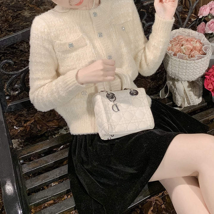 Damen Strickjacke mit Taschen und dekorativen Knöpfen Drune
