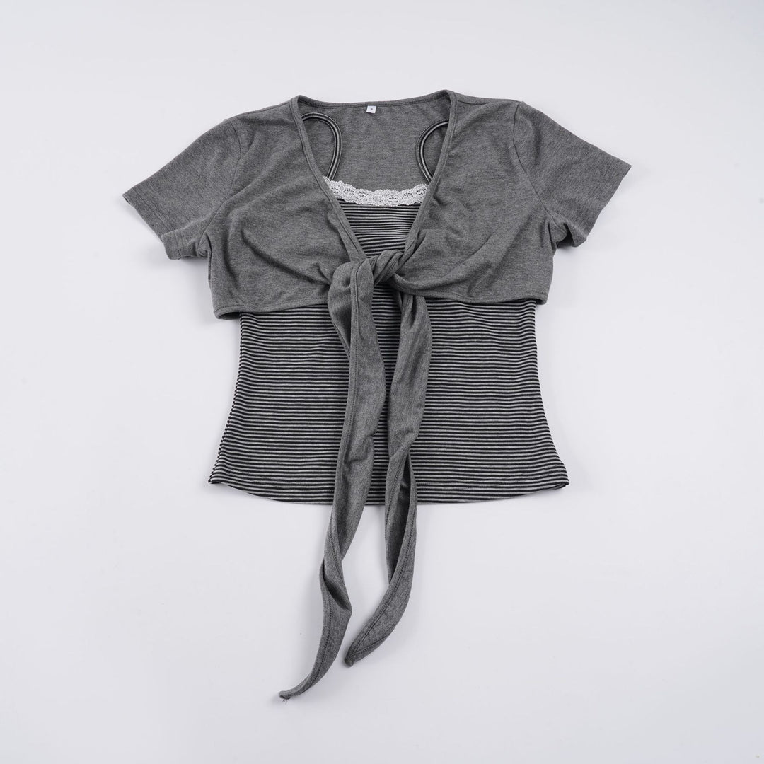 Damen kurzes T-Shirt mit Knoten-Detail und gestreiftem Design Drune