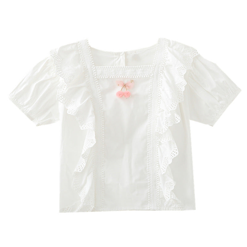 Mädchen Bluse mit verspieltem Rüschendesign und kunstvoller Häkelverzierung Drune