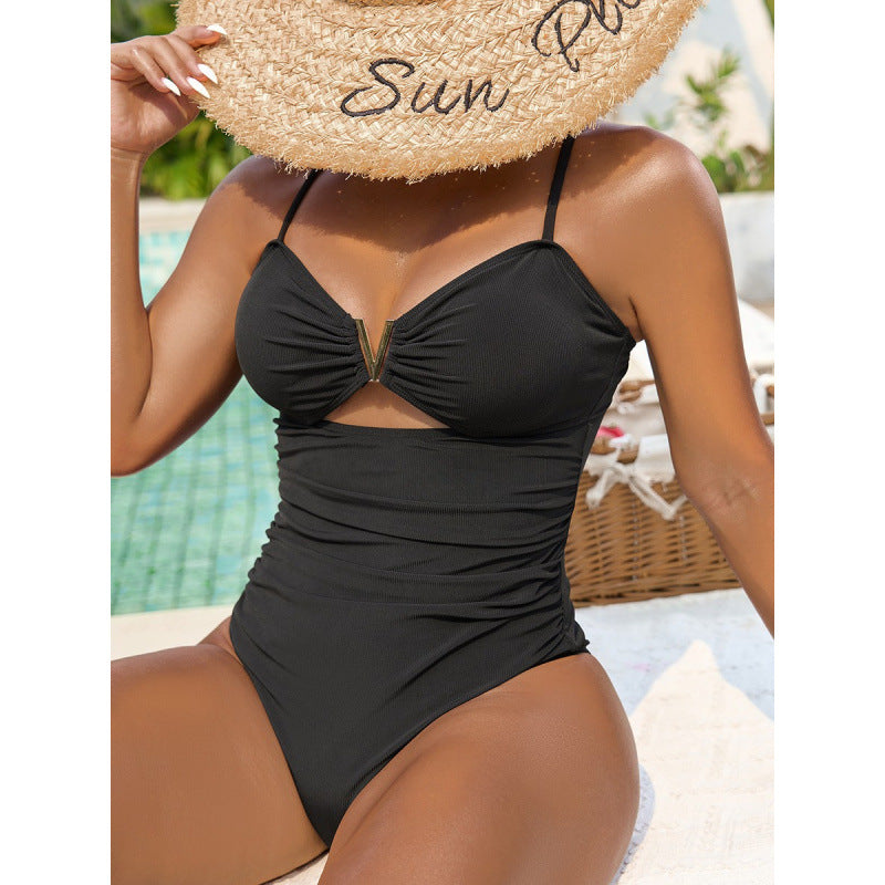 Damen Einteiler Badeanzug mit schickem Cut-Out und eleganten Details Drune