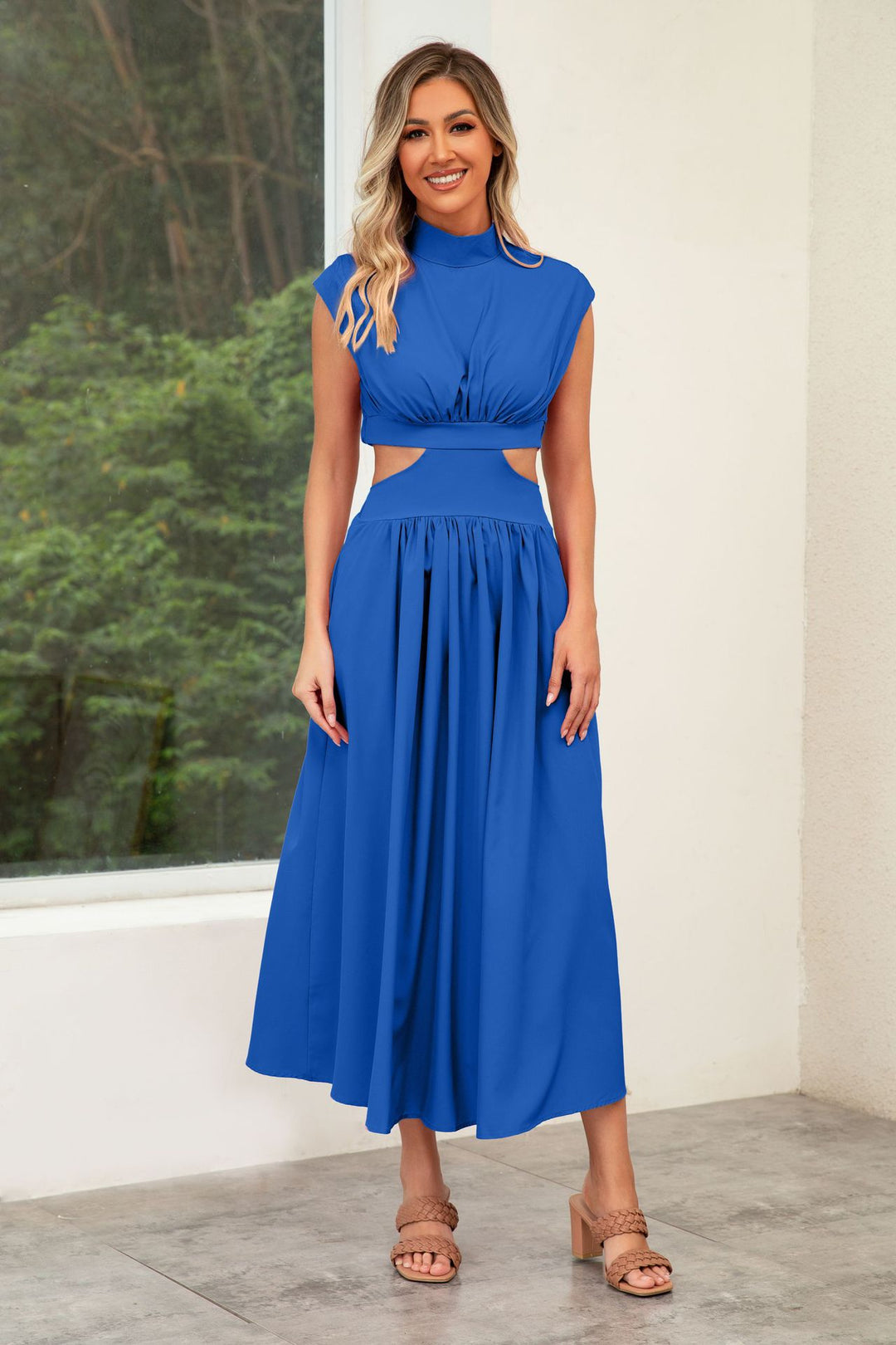 Damen Maxikleid mit Cut-Outs und modernem Stehkragen Drune