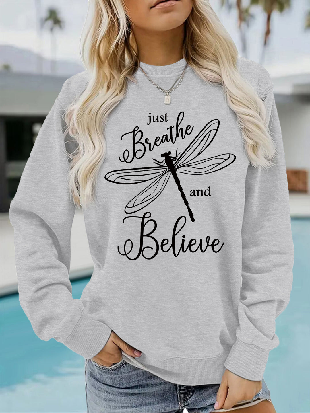 Damen Sweatshirt mit inspirierendem Drachenfliegen-Motiv und lässigem Schnitt Drune