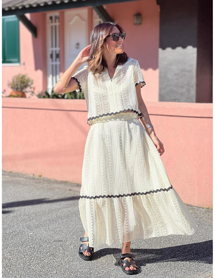 Damen Maxikleid mit voluminösem Rock und eleganter Rüsche Drune