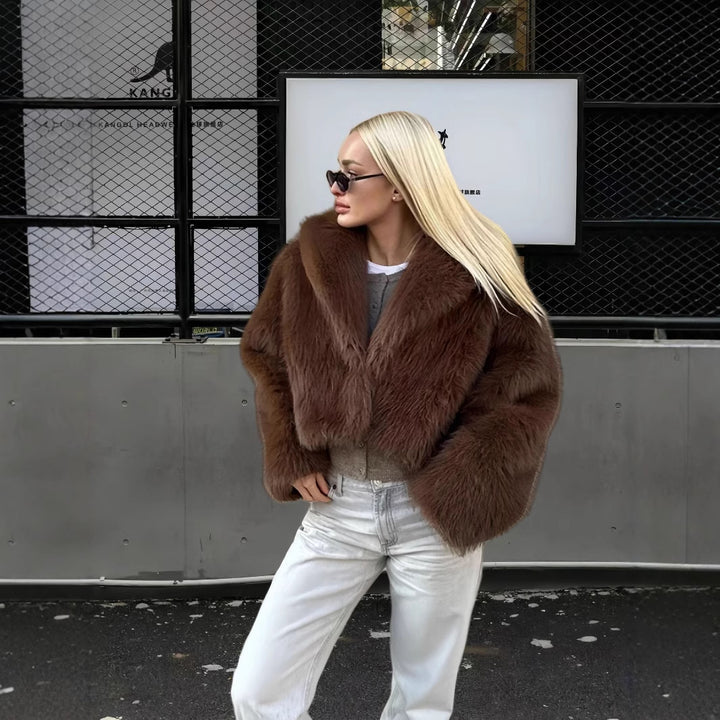 Damen Luxuriöse Kunstpelzjacke mit voluminösen Ärmeln und elegantem Schnitt Drune