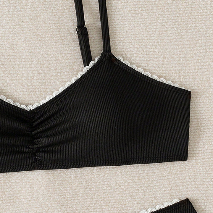 Damen Bikini-Set mit verspieltem Rüschendesign und hochgeschnittenem Slip Drune