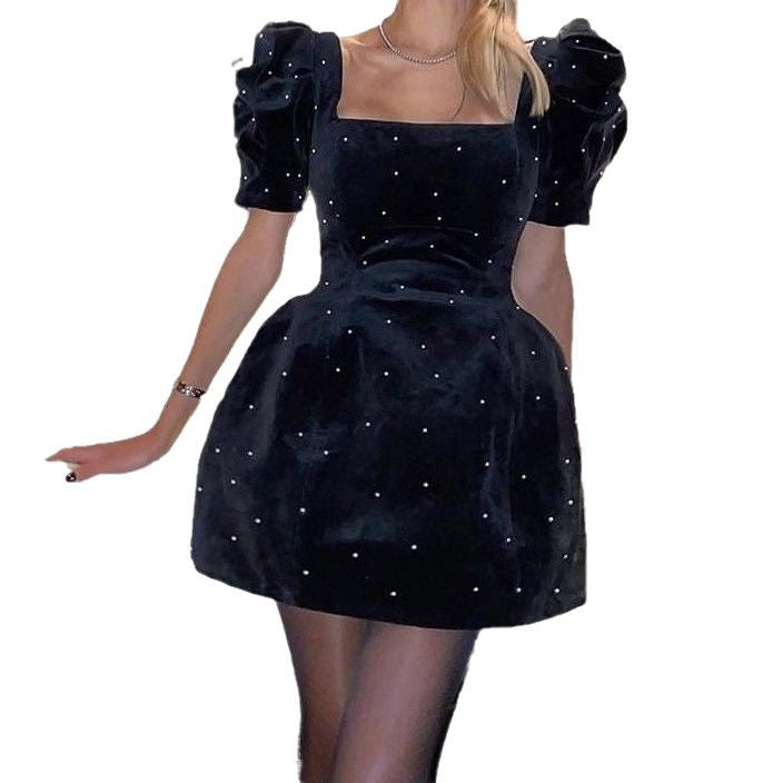 Damen Samtkleid mit Puffärmel und glitzernden Details Drune
