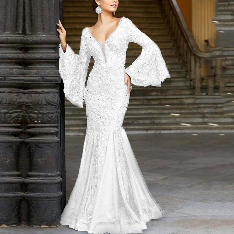 Drune | Spitzenbesticktes schwarzes Meerjungfrau Kleid Slim für den Abend
