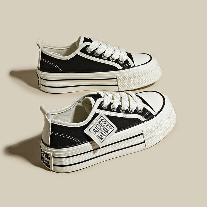 Damen modische Sneakers mit einzigartigen Details und robustem Sohlenprofil Drune