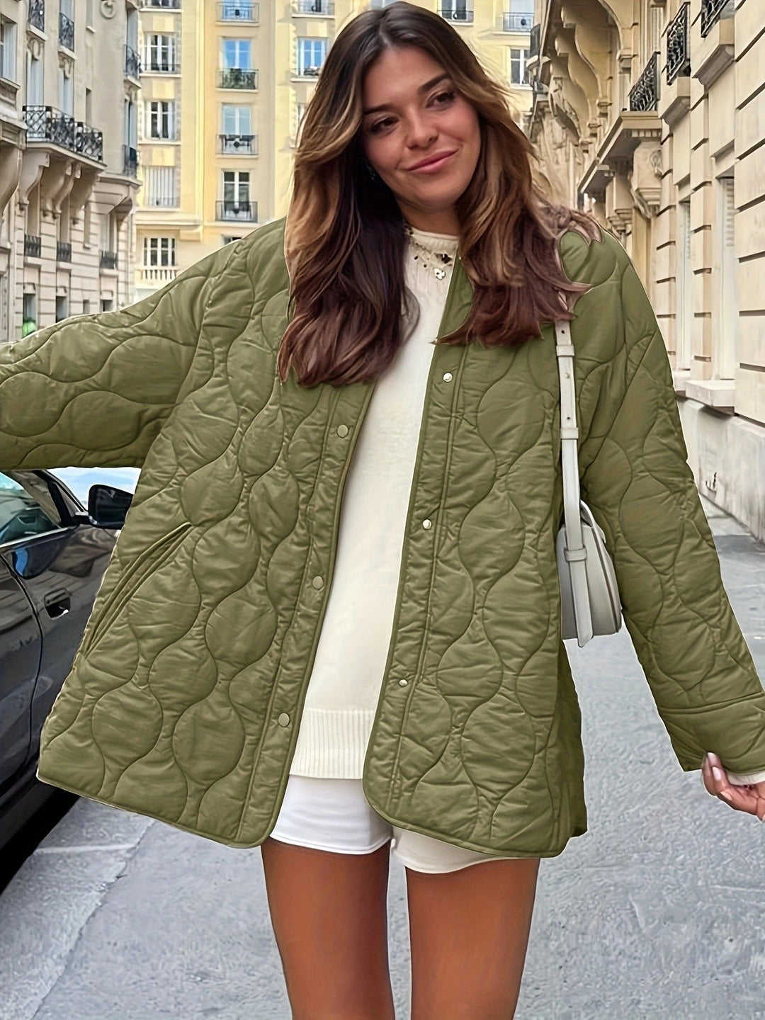 Damen Steppjacke mit großen Taschen und Rundhalsausschnitt Drune