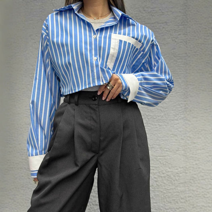 Damen cropped Hemdbluse mit feinen Streifen und kontrastierender Brusttasche Drune