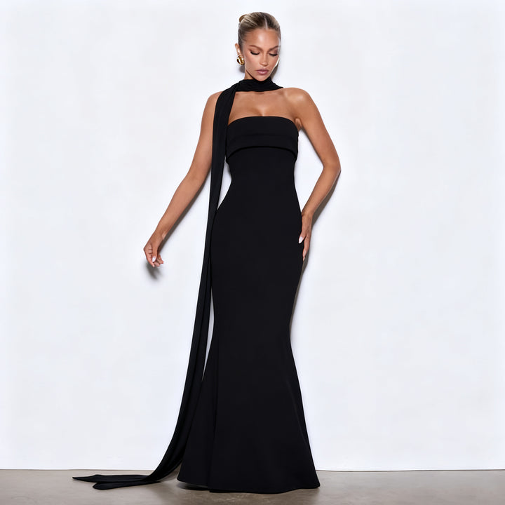 Damen Abendkleid mit eleganter Schleppe Drune