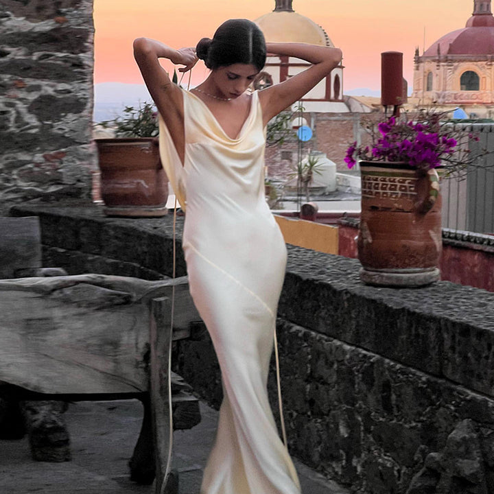 Damen Elegantes Satin-Maxikleid mit asymmetrischem Oberteil und fließendem Schnitt Drune