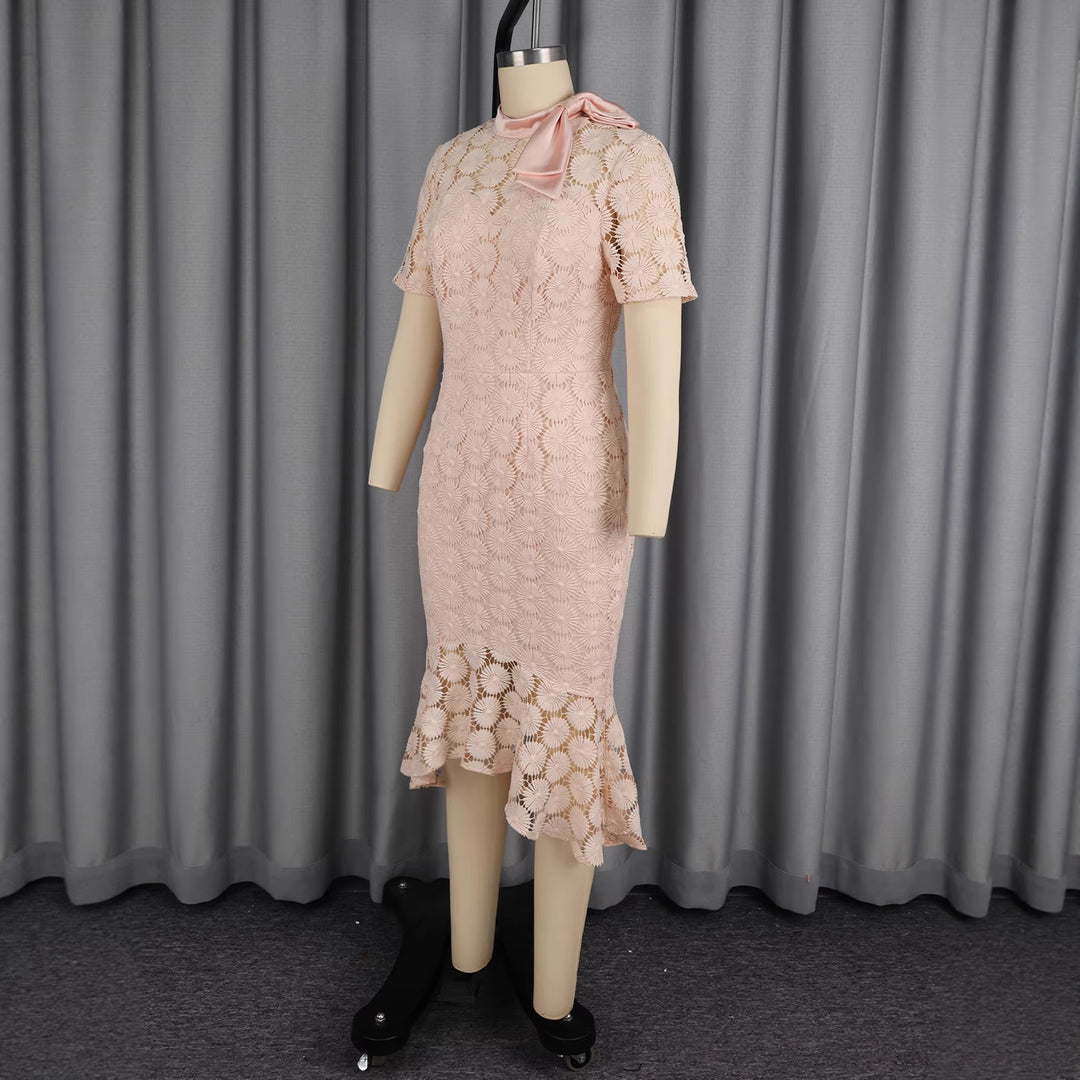 Damen Elegantes Spitzenkleid mit Rüschensaum Drune