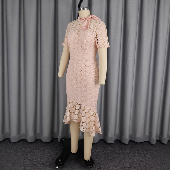 Damen Elegantes Spitzenkleid mit Rüschensaum Drune