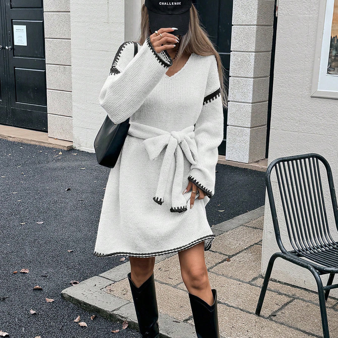 Damen Strickkleid mit taillierbarem Gürtel und optischen Details Drune