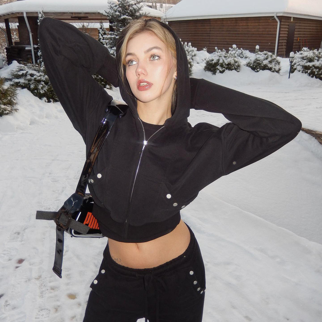 Damen sportlicher Cropped Hoodie mit innovativen Druckknopfdetails Drune