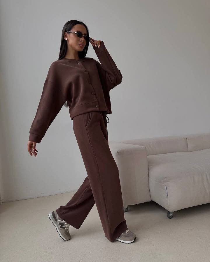 Damen Bequeme Freizeitjacke mit Knopfleiste und weiten Hosen Drune