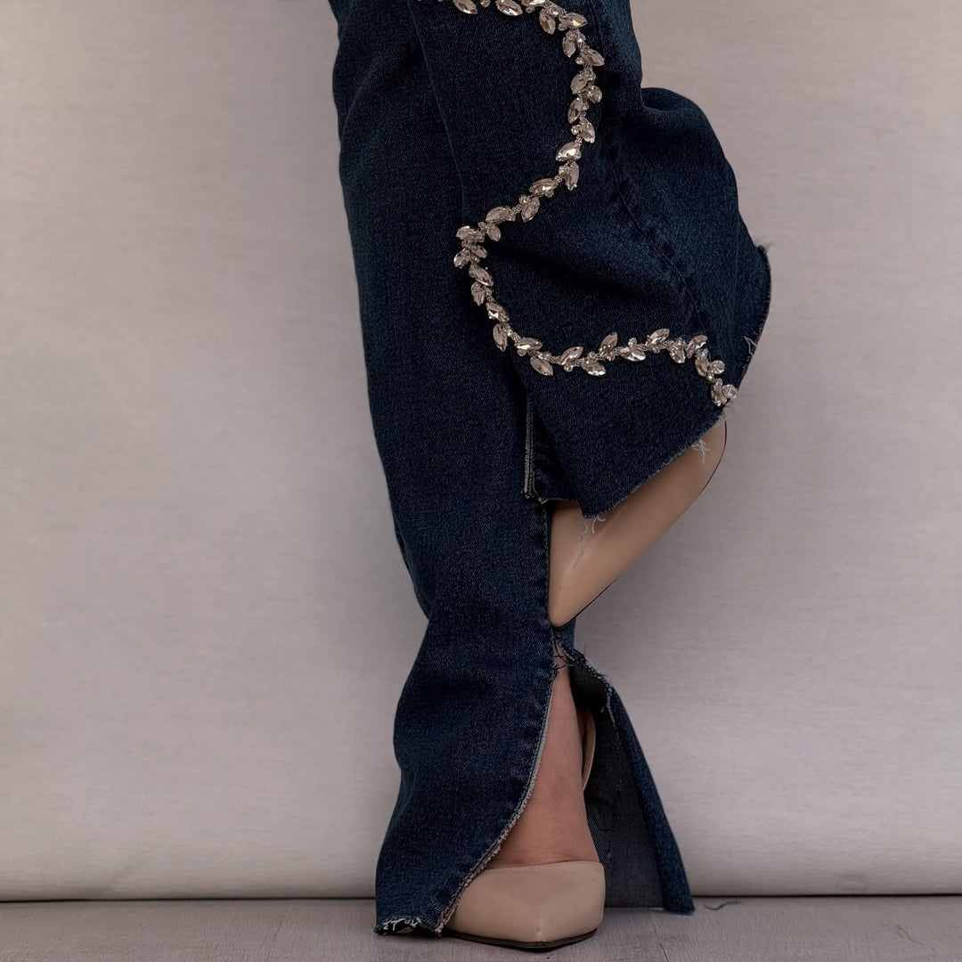 Damen Bootcut-Jeans mit glitzernden Applikationen und fransigen Abschlüssen Drune