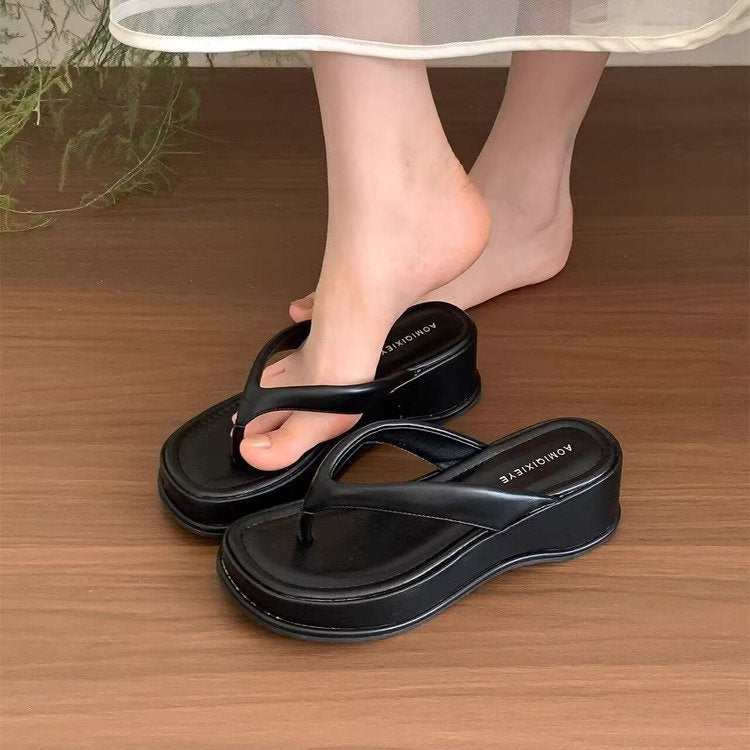 Damen trendige Wedge-Zehentrenner mit elegantem Obermaterial Drune
