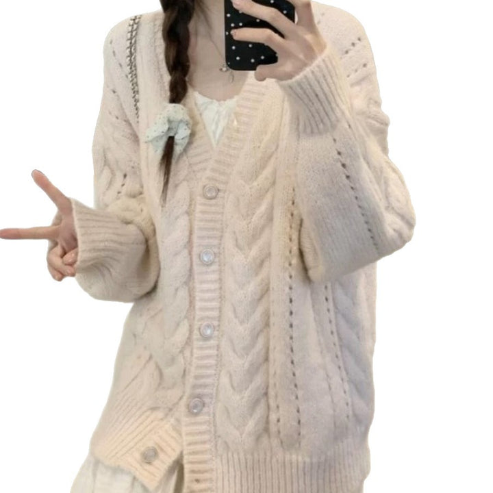 Damen Strickjacke mit Zopfmuster und knöpfbarem Verschluss Drune