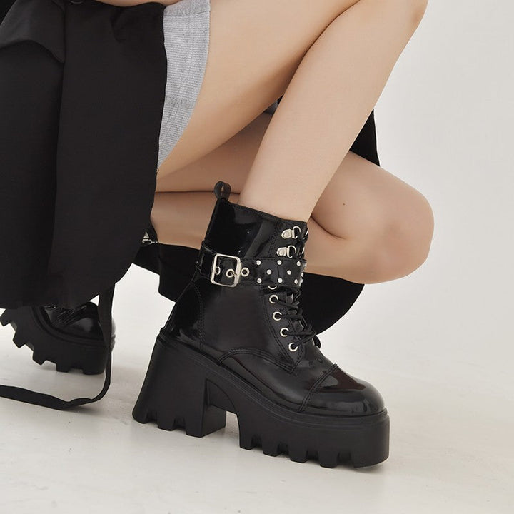 Damen High-Top Stiefeletten mit modischem Schnallen-Detail und robustem Plateau Drune
