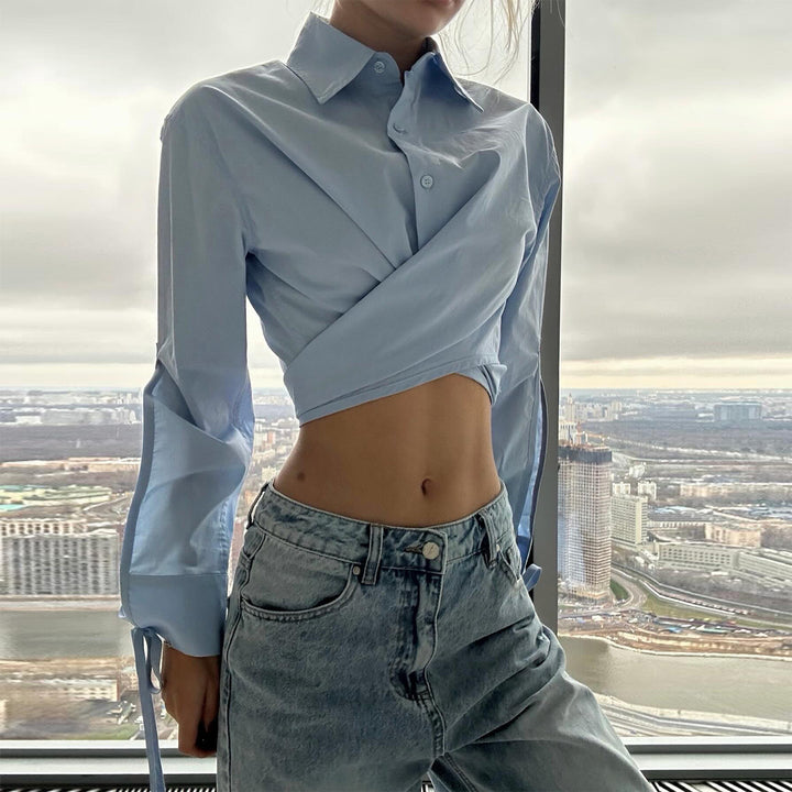 Damen Cropped Hemdbluse mit innovativem Wickeldesign und langen Ärmeln Drune