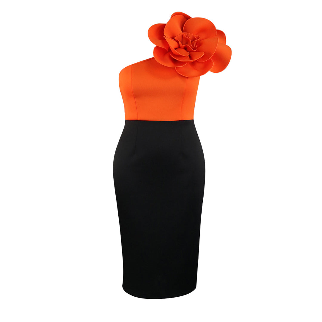 Damen figurbetontes Kleid mit asymmetrischem Blumenakzent Drune