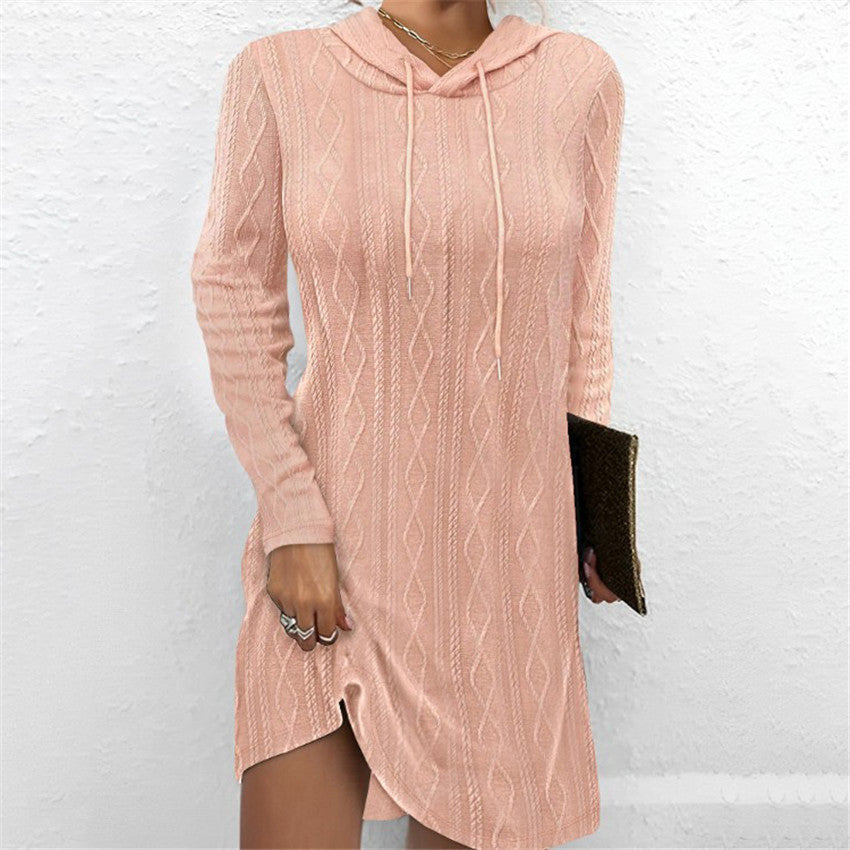 Damen Strickkleid mit Kapuze und feinem Zopfmuster Drune