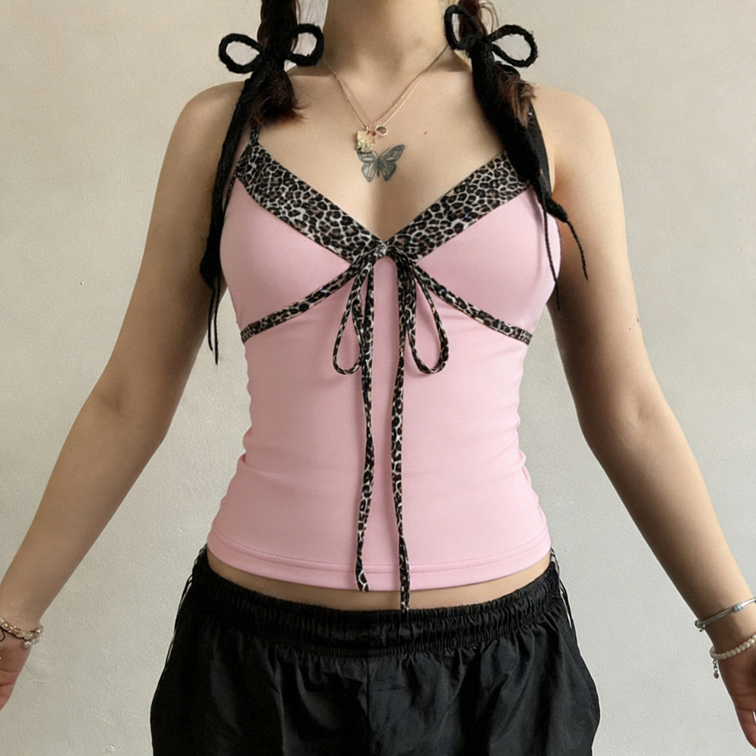 Damenverschluss-Top mit modischem Leo-Design Drune