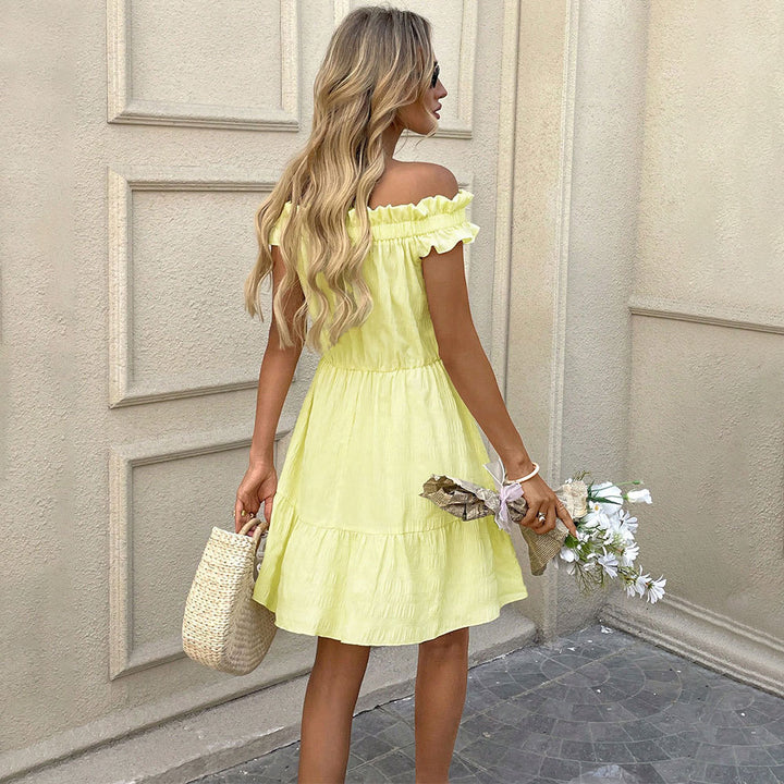 Damen kurzes Sommerkleid mit verspieltem Rüschensaum und schulterfreiem Design Drune