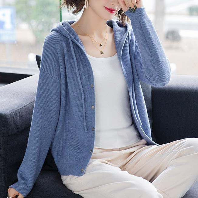 Damen Strickjacke mit Kapuze und Knopfverschluss Drune
