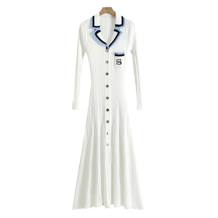 Damen Strickkleid mit eleganter Knopfleiste und Hemdkragen Drune