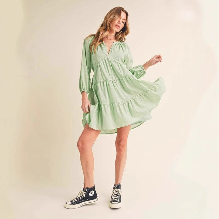 Damen luftiges Babydoll Kleid mit Rüschen und V-Ausschnitt Drune