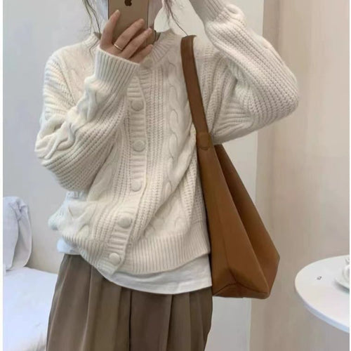Damen Strickjacke mit nostalgischem Zopfmuster Drune