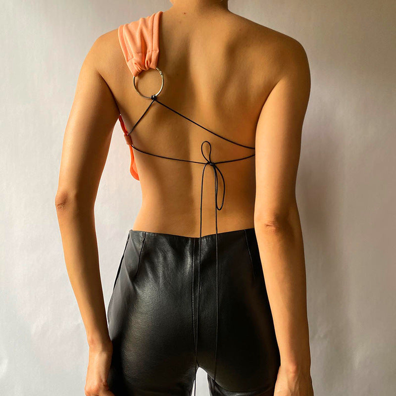 Damen asymmetrisches Trägershirt mit elegantem Ringdetail Drune