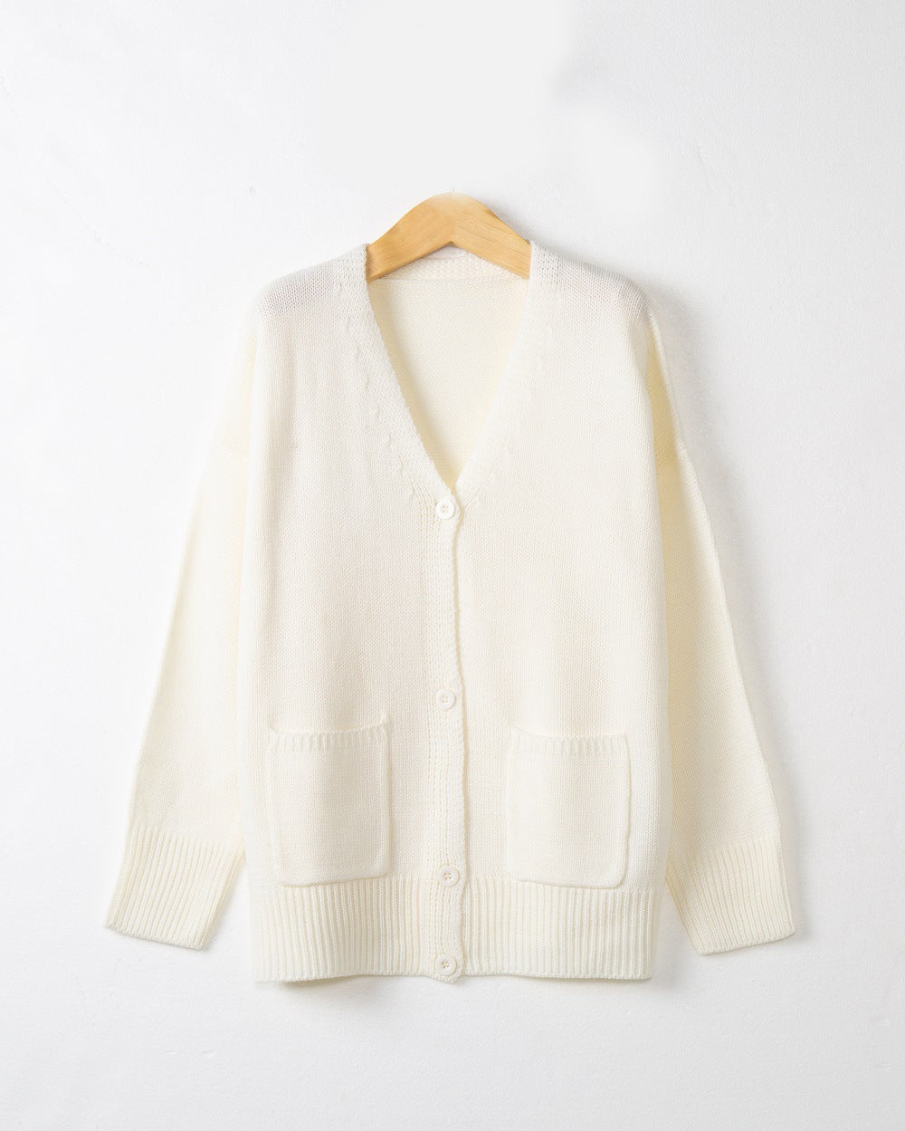 Damen Grobstrick Cardigan mit praktischen Eingrifftaschen und V-Ausschnitt Drune