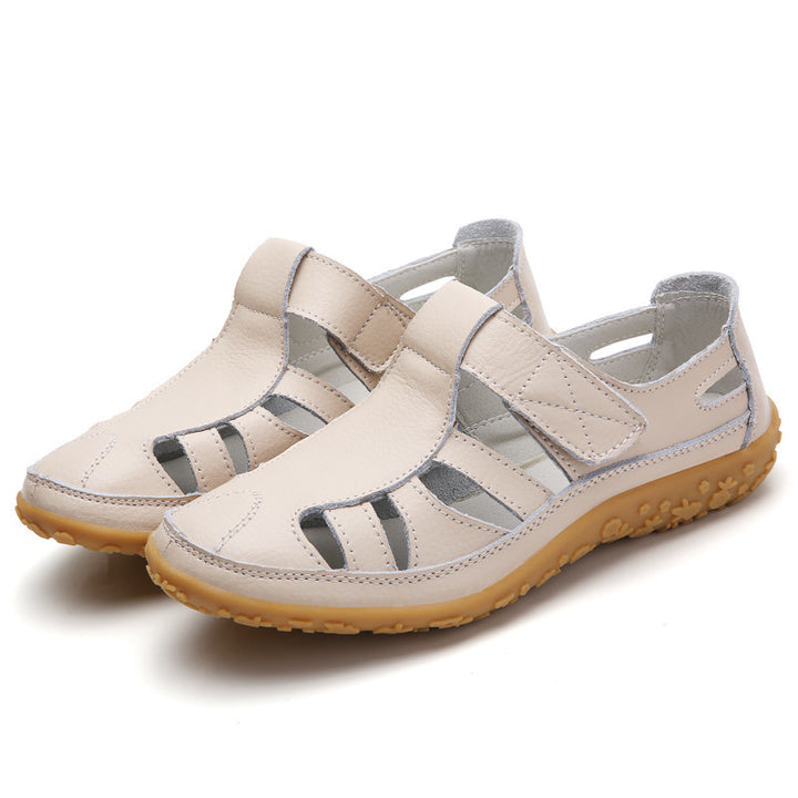 Damen nan geschlossener Leder-Sommerschuh mit Aussparungen Klettverschluss und dämpfender Noppenlaufsohle Drune