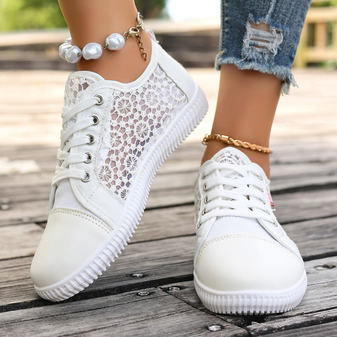Damen Sneakers mit floraler Spitze und leichter Sohle Drune