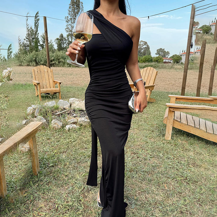 Damen Elegantes Abendkleid mit asymmetrischem Schnitt und schimmerndem Stoff Drune