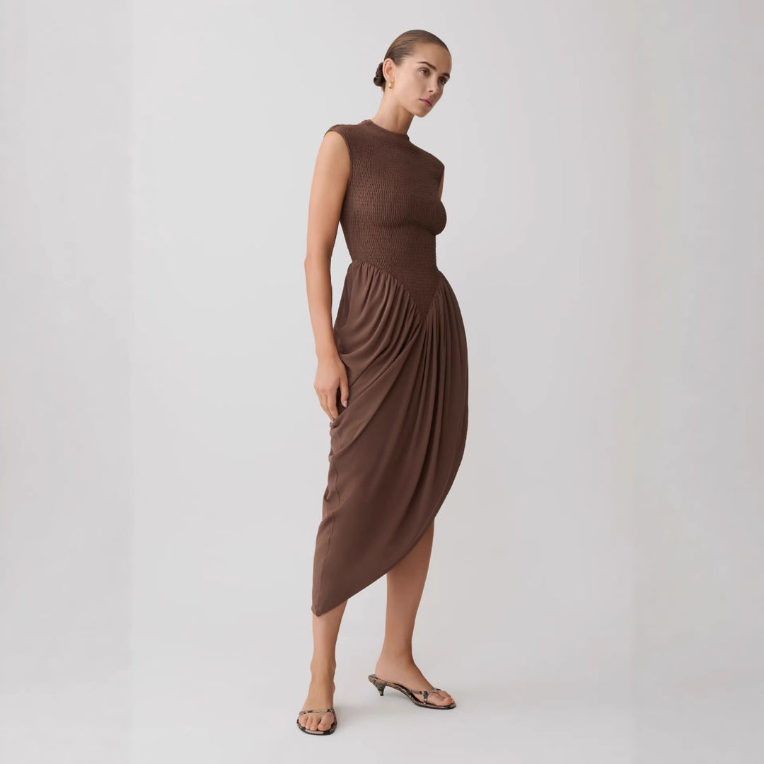 Damen Elegantes asymmetrisches Kleid mit strukturiertem Oberteil und fließendem Rock Drune