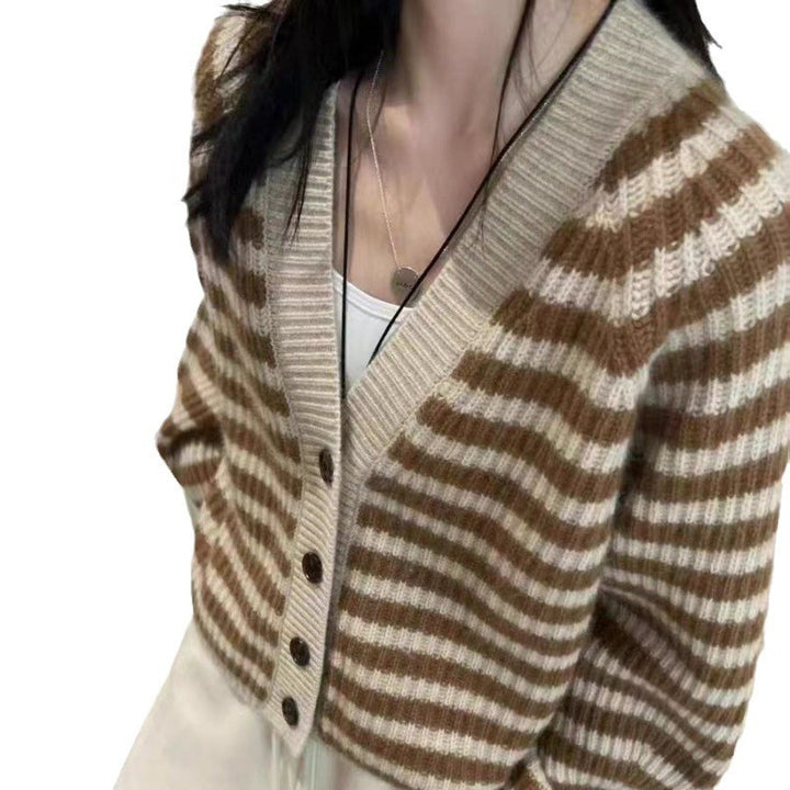 Damen gestreifte Strickjacke mit weitem Schnitt und Knopfdetails Drune