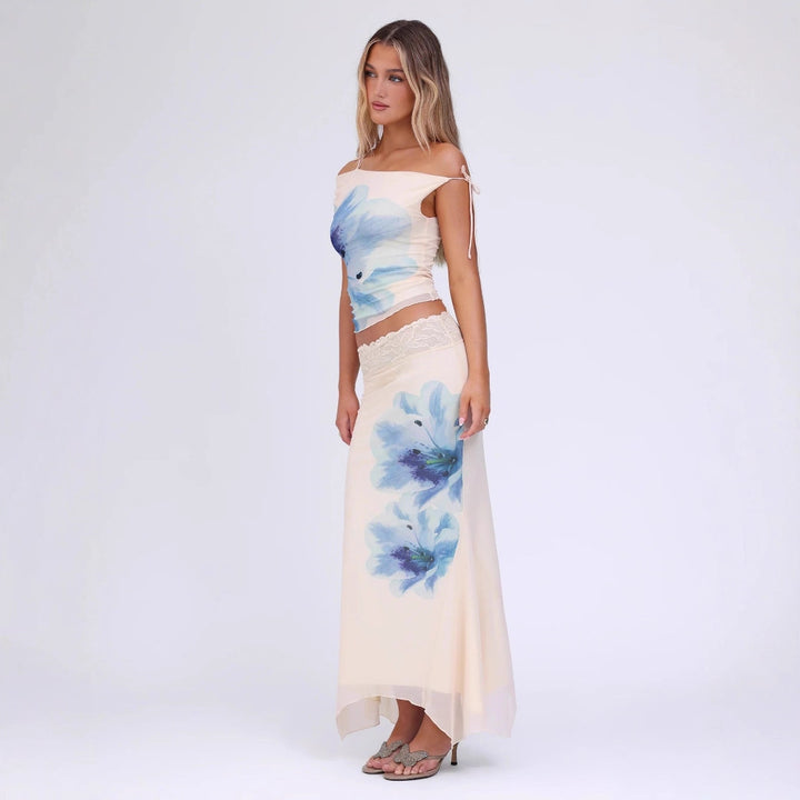 Damen Elegantes Blumenkleid mit fließendem Stoff und feinen Trägern Drune