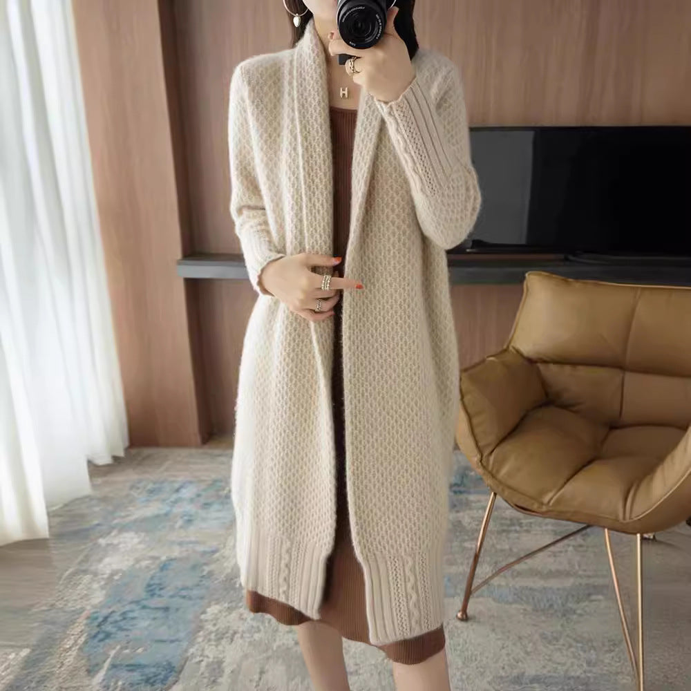 Damen Strickjacke mit modernem Zopfmuster und offenen Front Drune