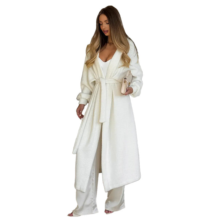 Damen Langer, eleganter Morgenmantel aus weicher Wolle mit Gürtel und oversized Schnitt Drune